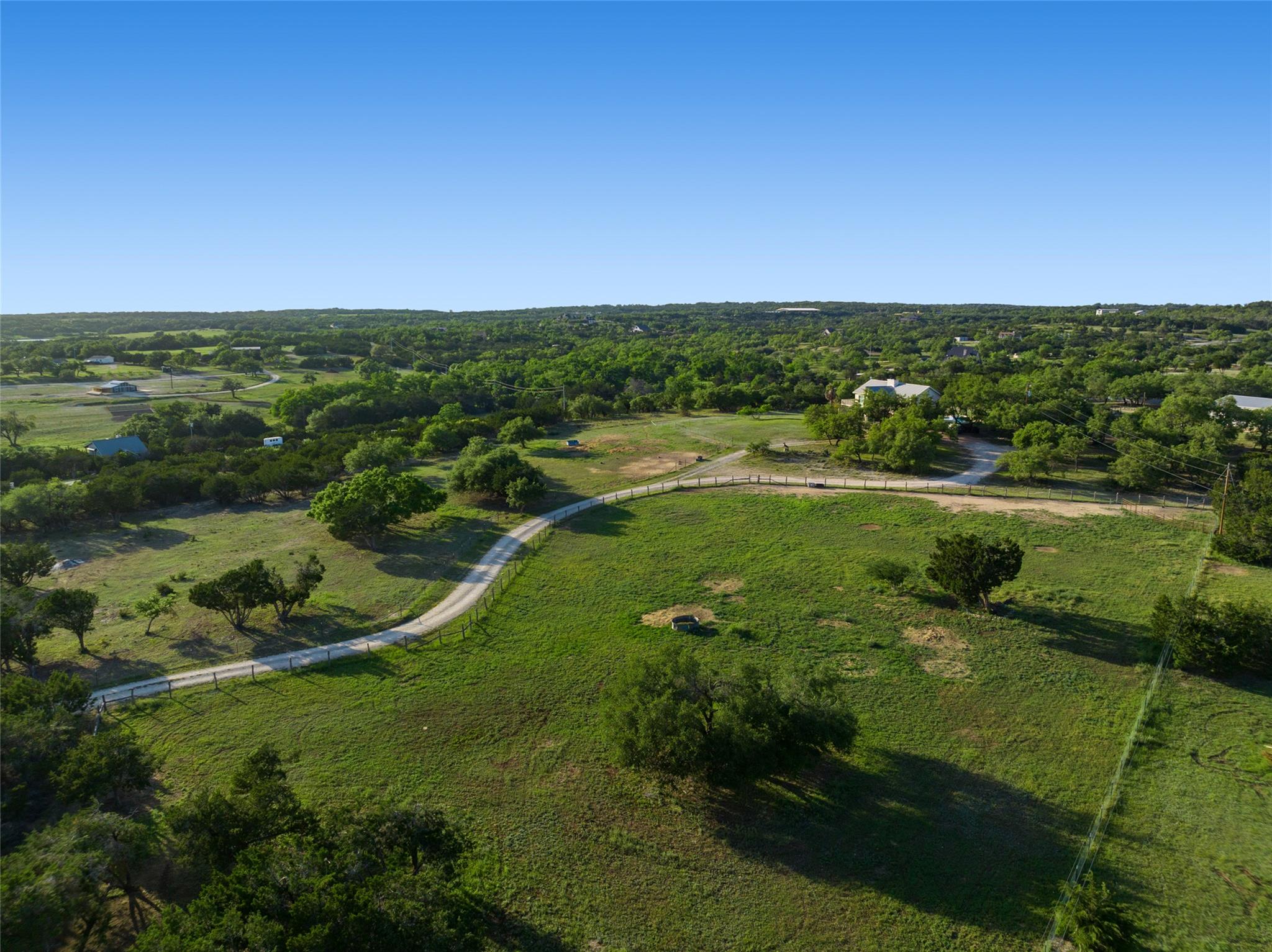 2400 W Fitzhugh Rd, Dripping Springs, TX 78630