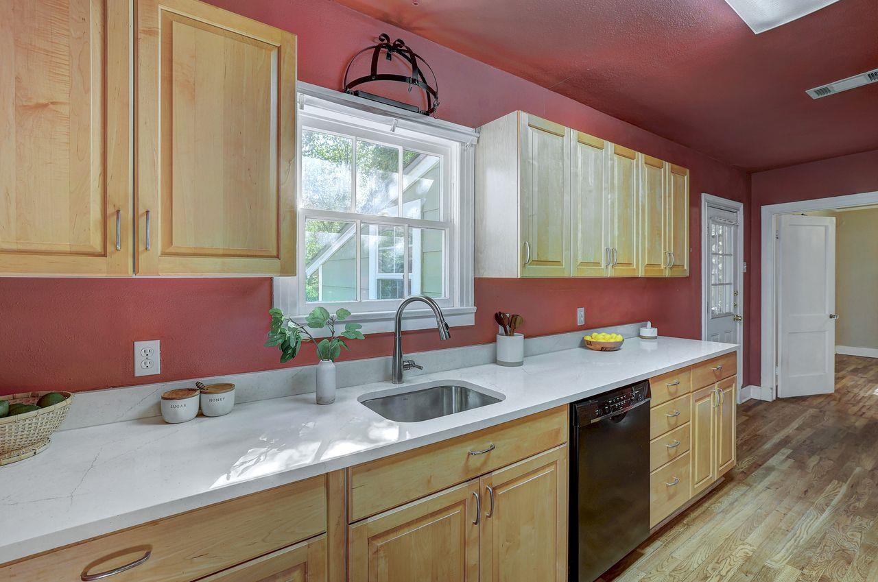 4523 AVENUE C Ave, Austin, TX 78751