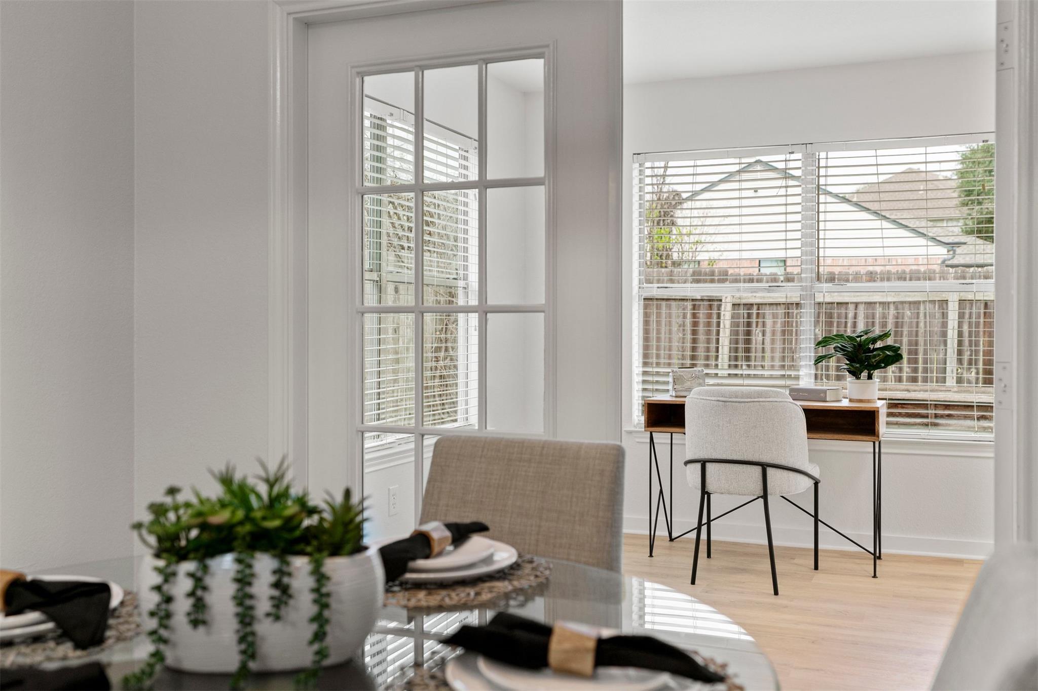 8104 Doe Meadow Dr, Austin, TX 78749