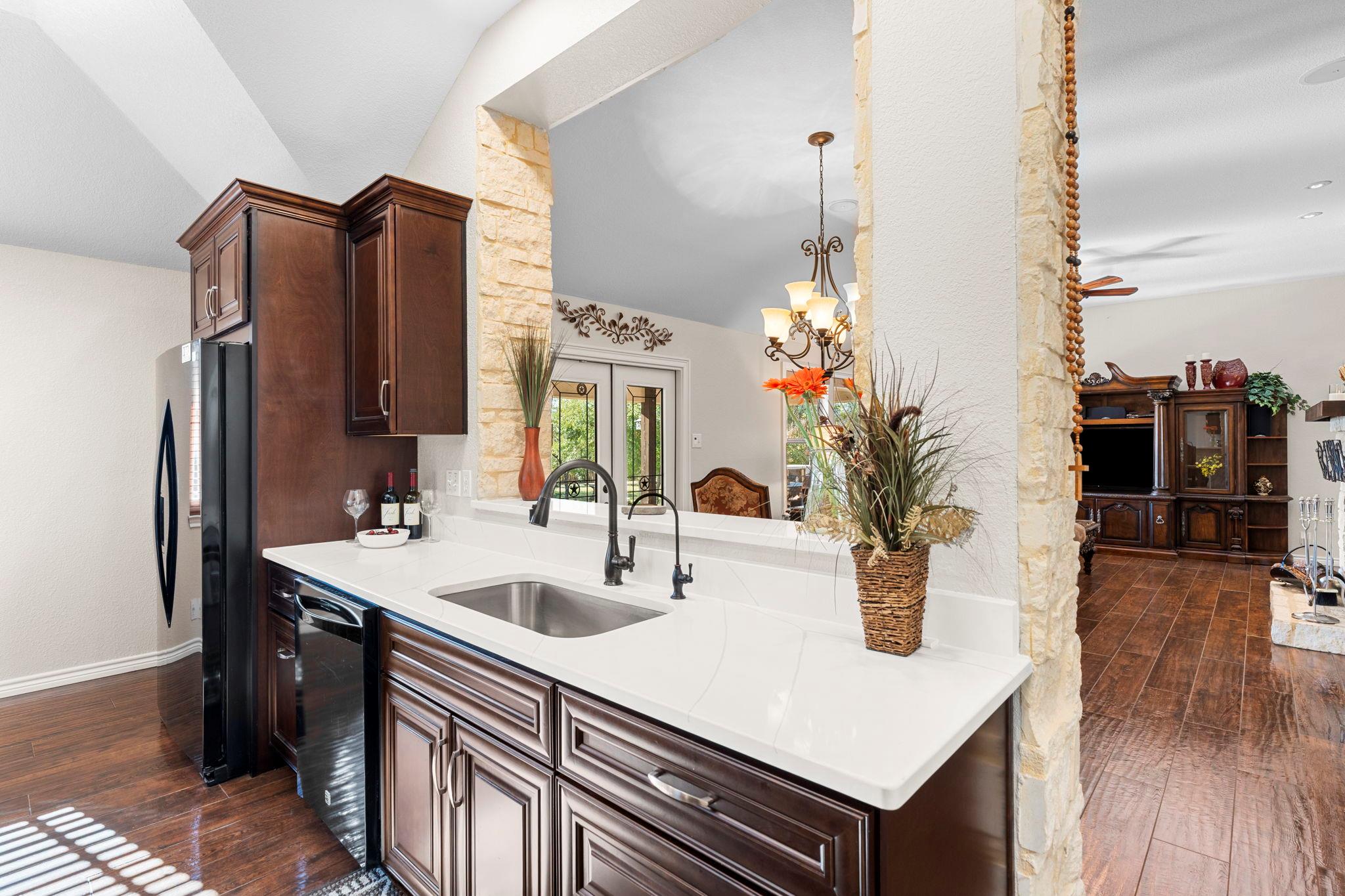 217 Millington Ln, Buda, TX 78610