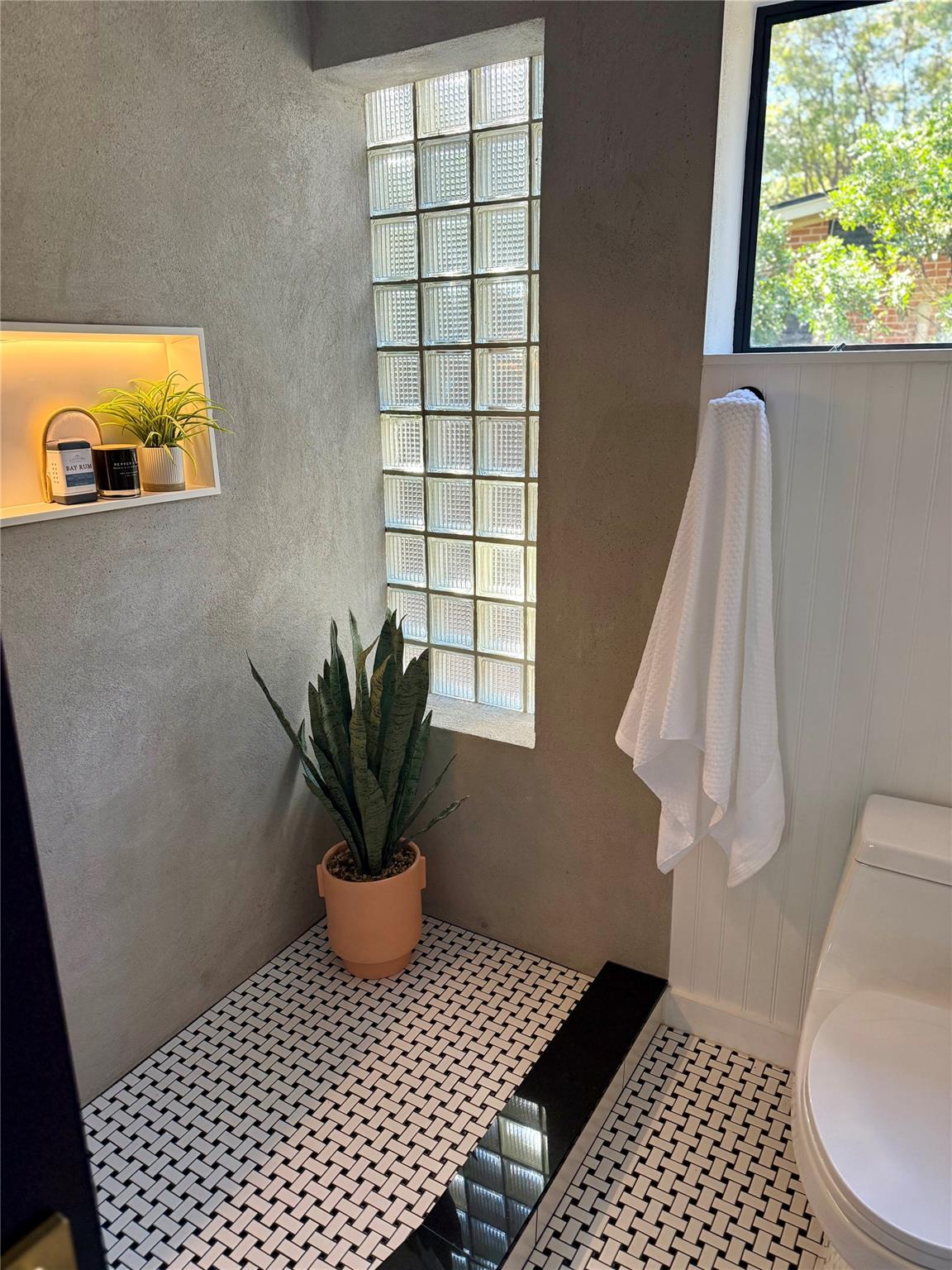 5611 Joe Sayers Ave, Austin, TX 78756