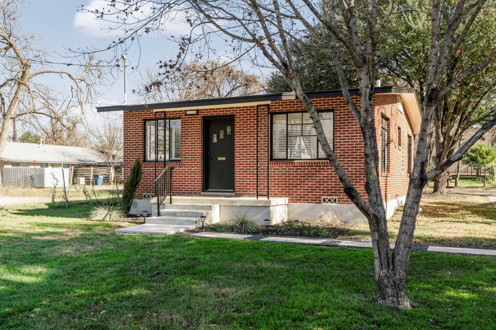 5611 Joe Sayers Ave, Austin, TX 78756