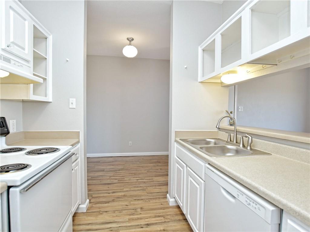 12166 Metric Blvd # 2015, Austin, TX 78758