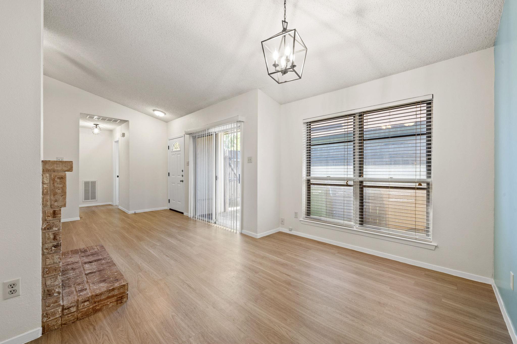 11604 Norwegian Wood Dr, Austin, TX 78758