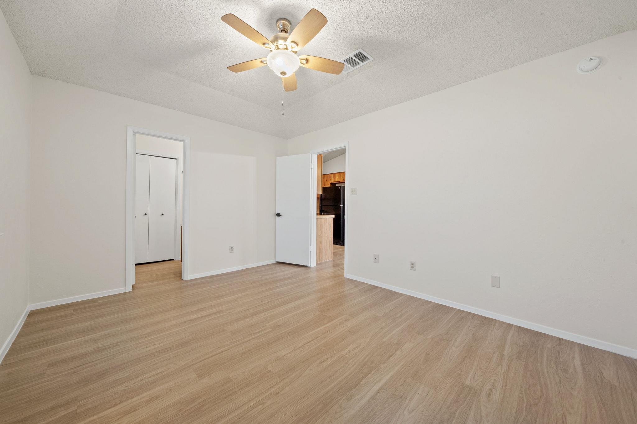 11604 Norwegian Wood Dr, Austin, TX 78758