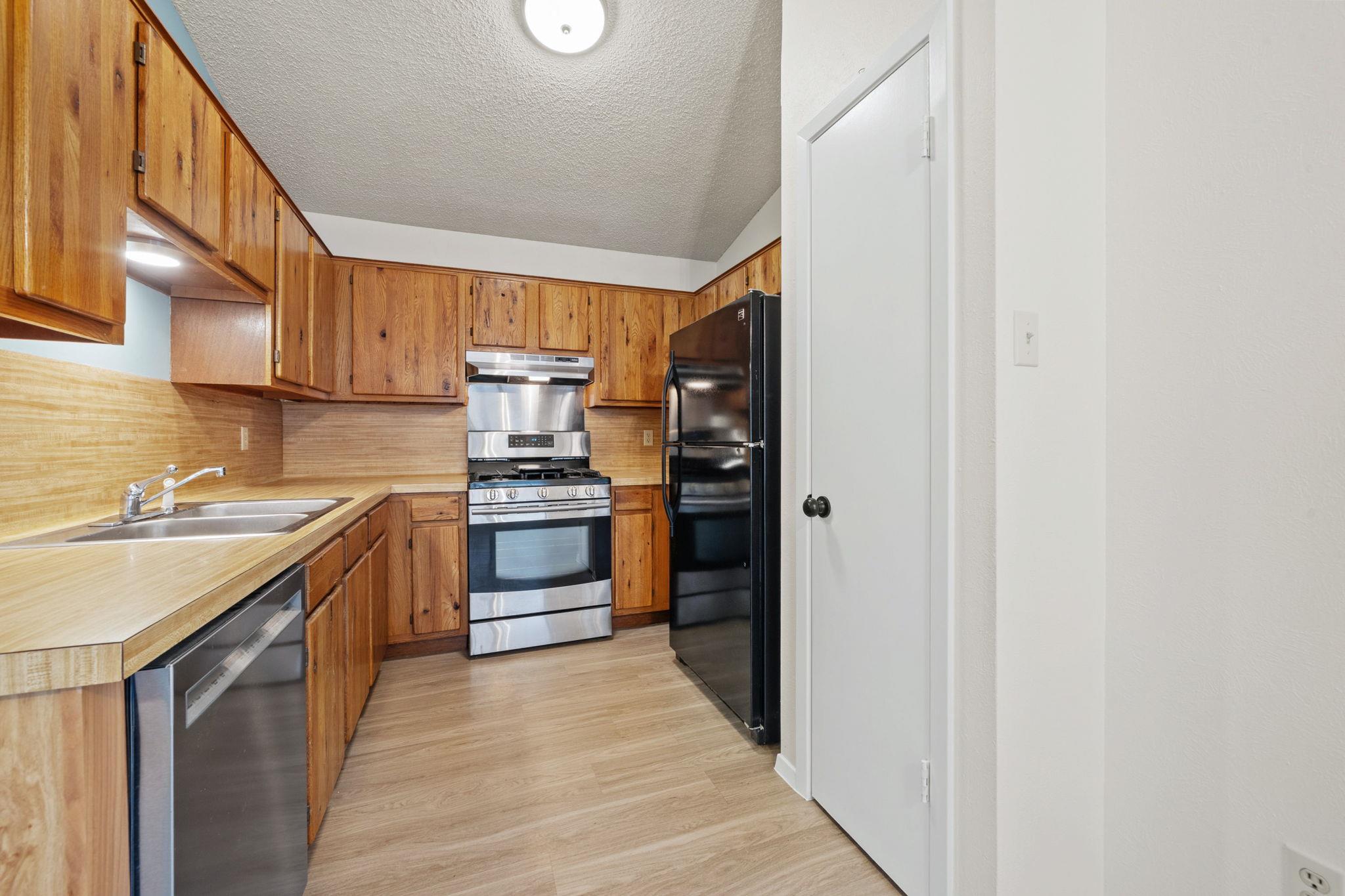 11604 Norwegian Wood Dr, Austin, TX 78758