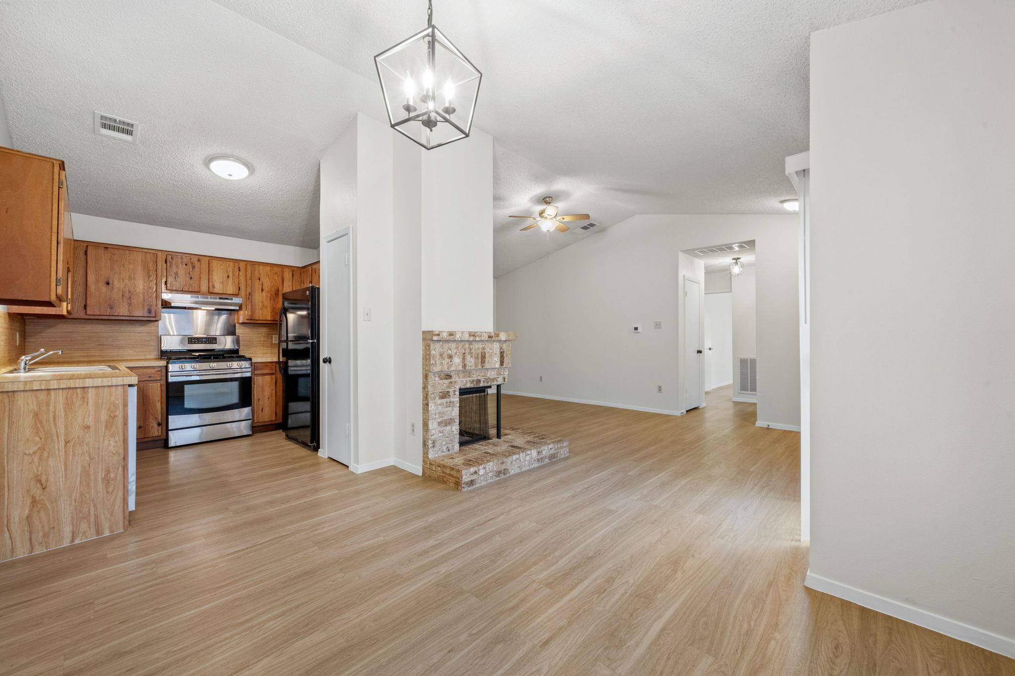 11604 Norwegian Wood Dr, Austin, TX 78758