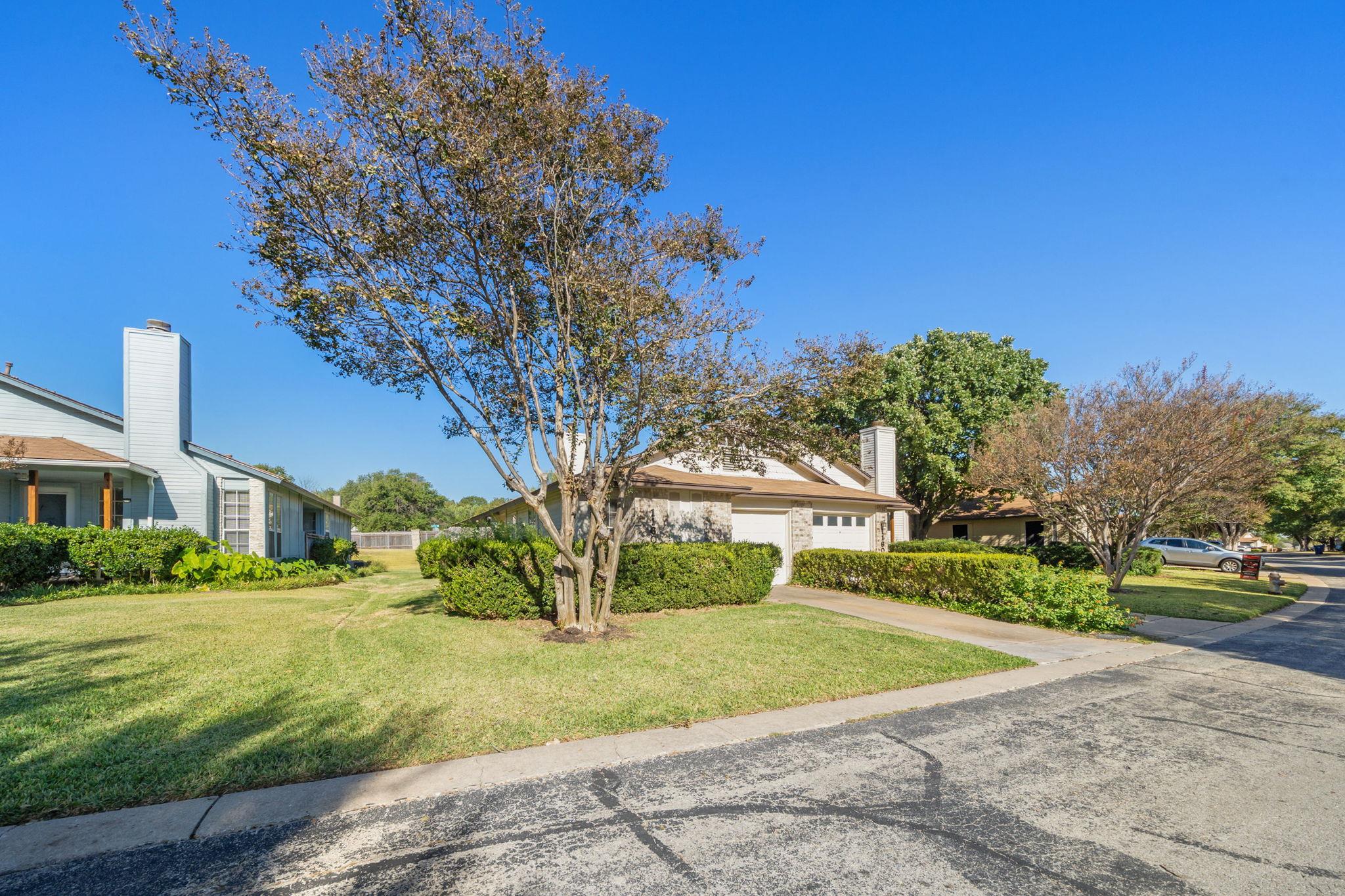 11604 Norwegian Wood Dr, Austin, TX 78758