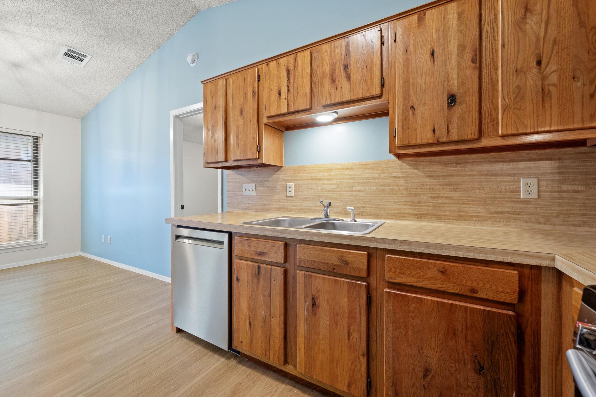 11604 Norwegian Wood Dr, Austin, TX 78758