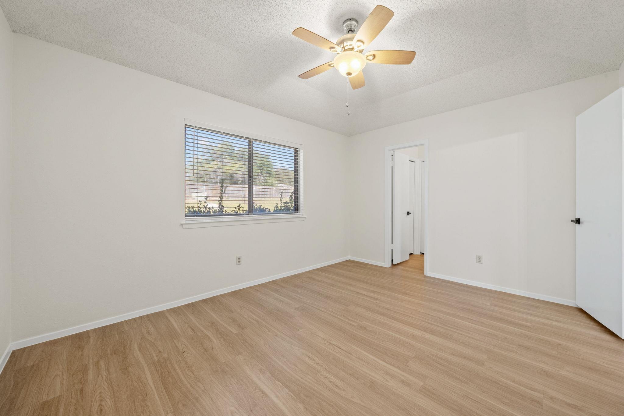 11604 Norwegian Wood Dr, Austin, TX 78758