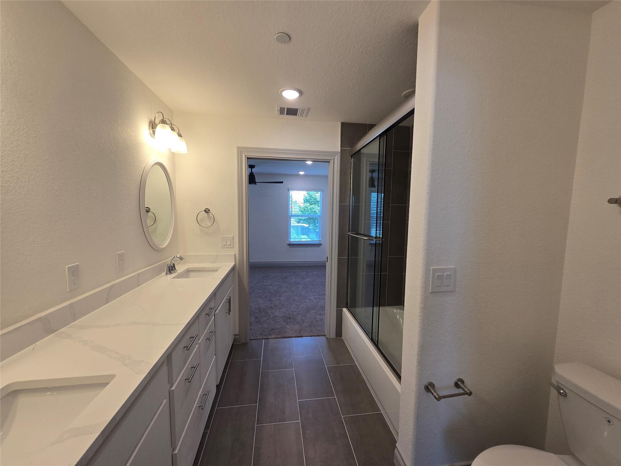 2105 Tiger Trl # 701, Round Rock, TX 78664