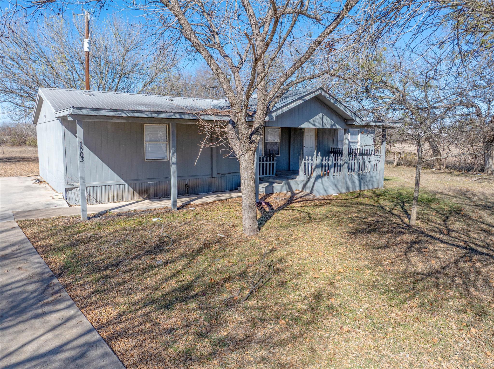 1403 Harris Hill Rd, San Marcos, TX 78666