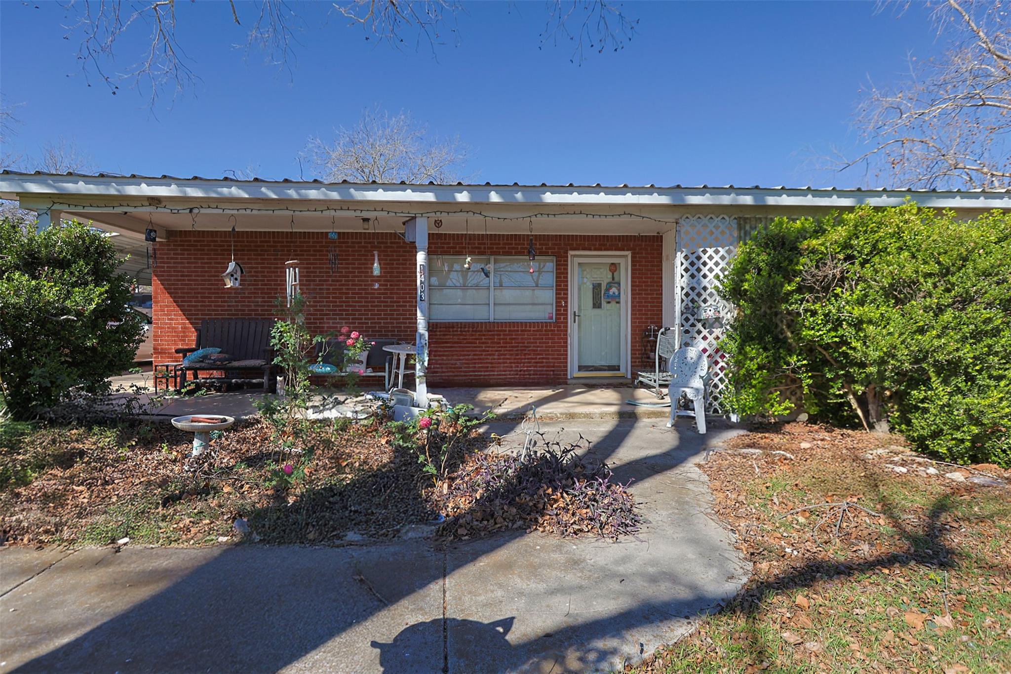 1403 Harris Hill Rd, San Marcos, TX 78666