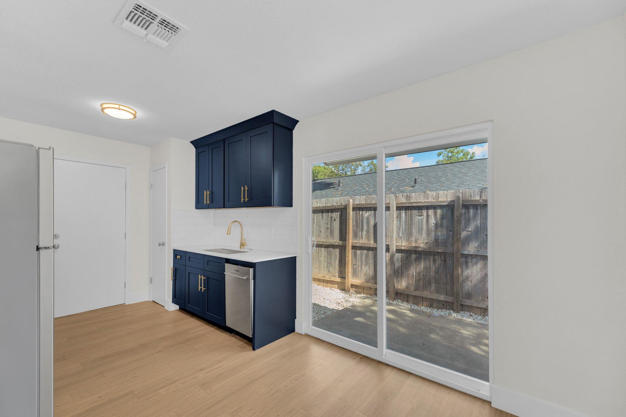 1008 Wilks Ave, Austin, TX 78752