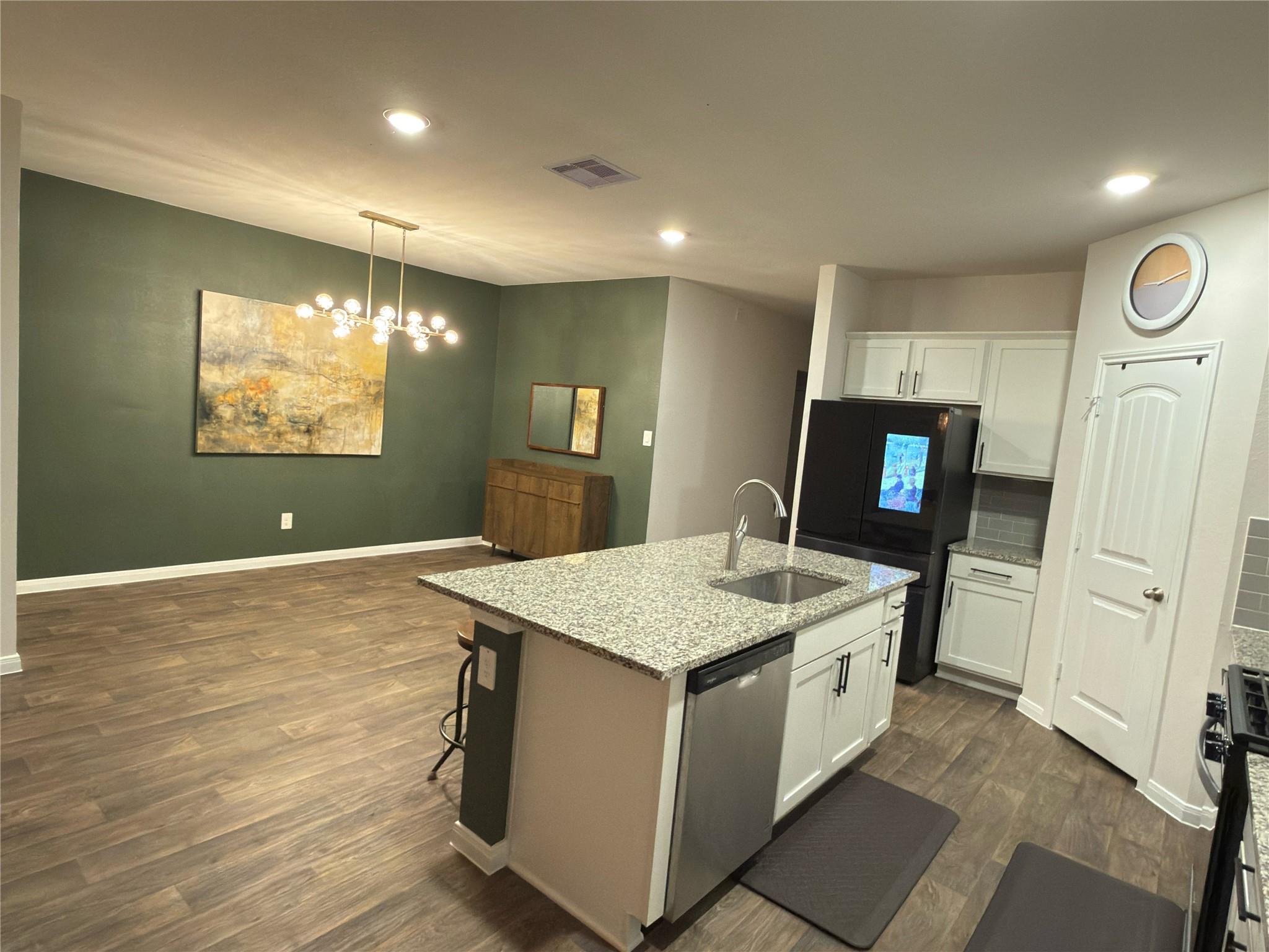 300 Belmont Pl, Lockhart, TX 78644