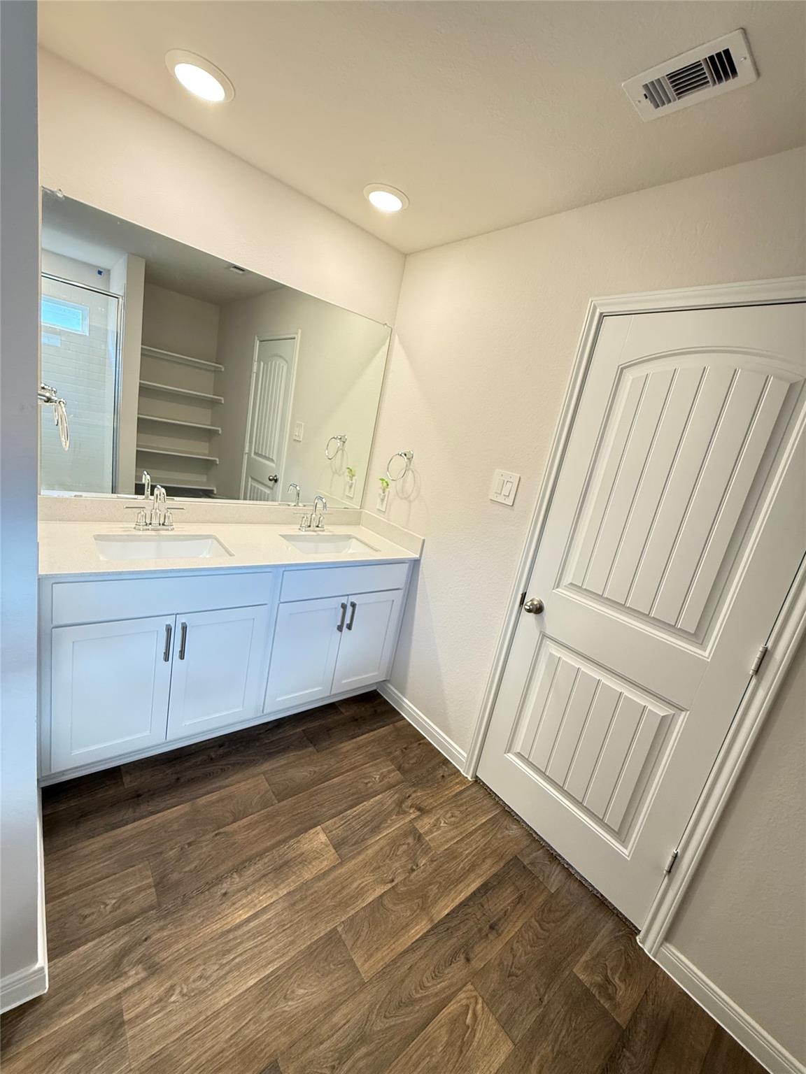 300 Belmont Pl, Lockhart, TX 78644