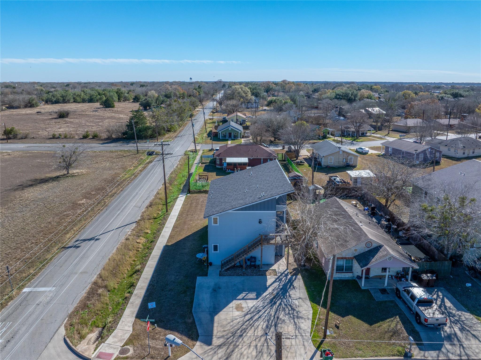 1300 Hausman, Lockhart, TX 78644