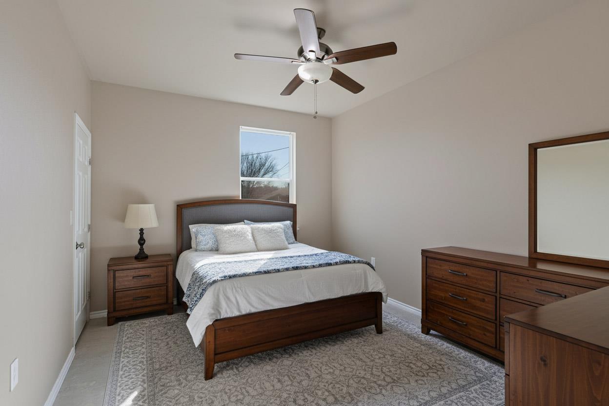 1300 Hausman, Lockhart, TX 78644