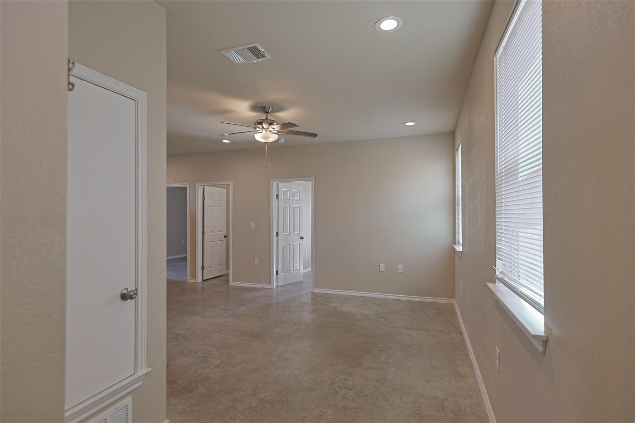 1300 Hausman, Lockhart, TX 78644