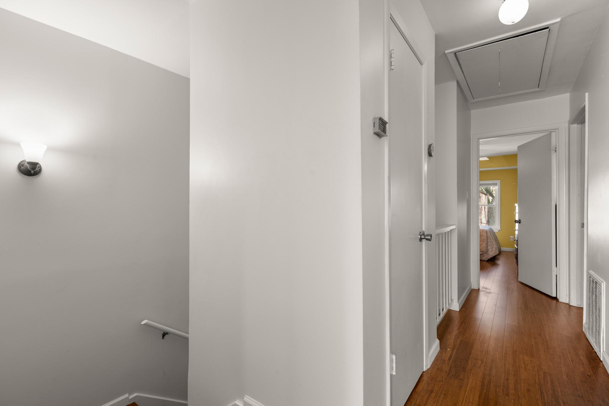 6631 Valleyside Rd, Austin, TX 78731