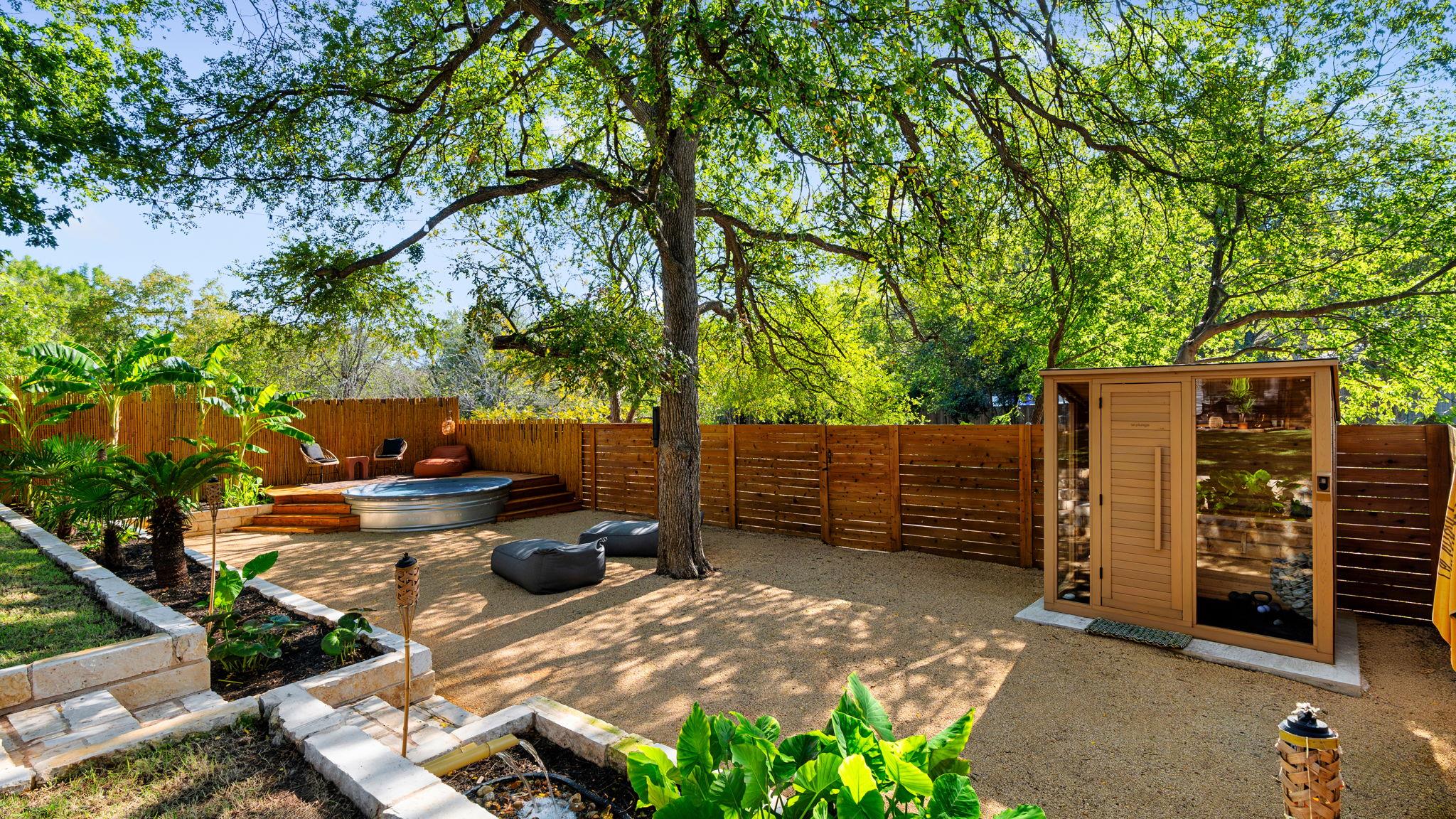 2409 Shiloh Dr, Austin, TX 78745