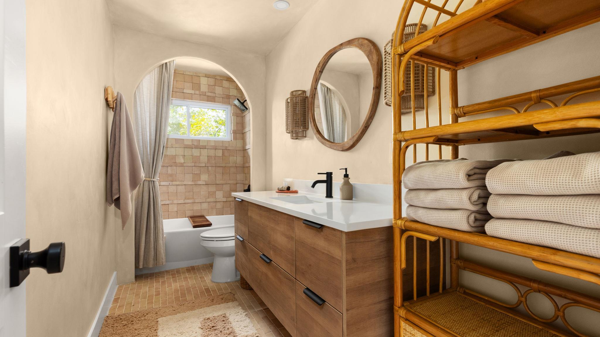 2409 Shiloh Dr, Austin, TX 78745