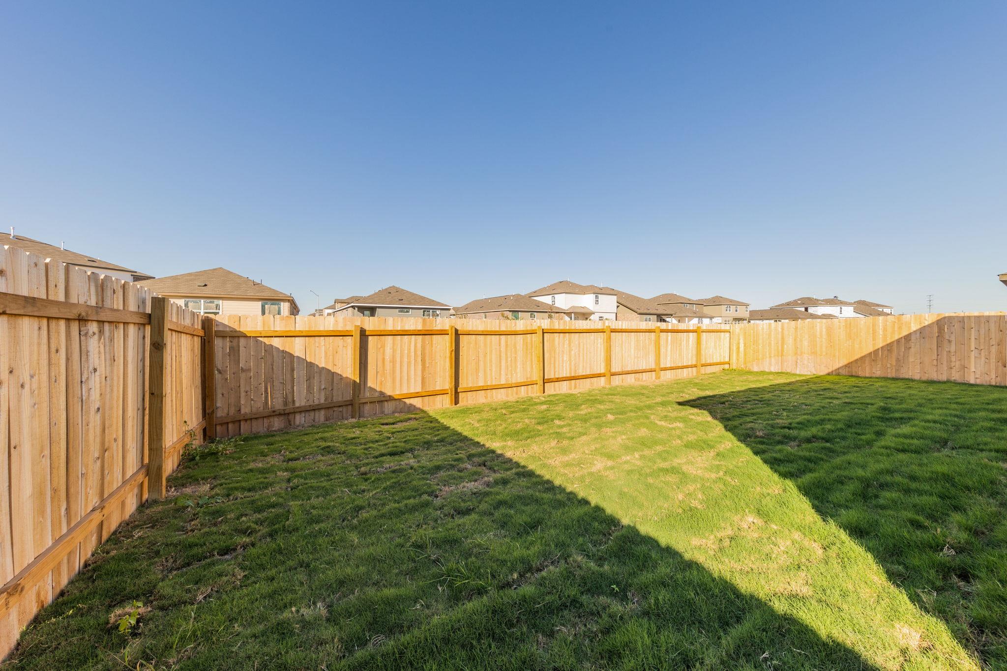 602 Waterway Ave, Hutto, TX 78634