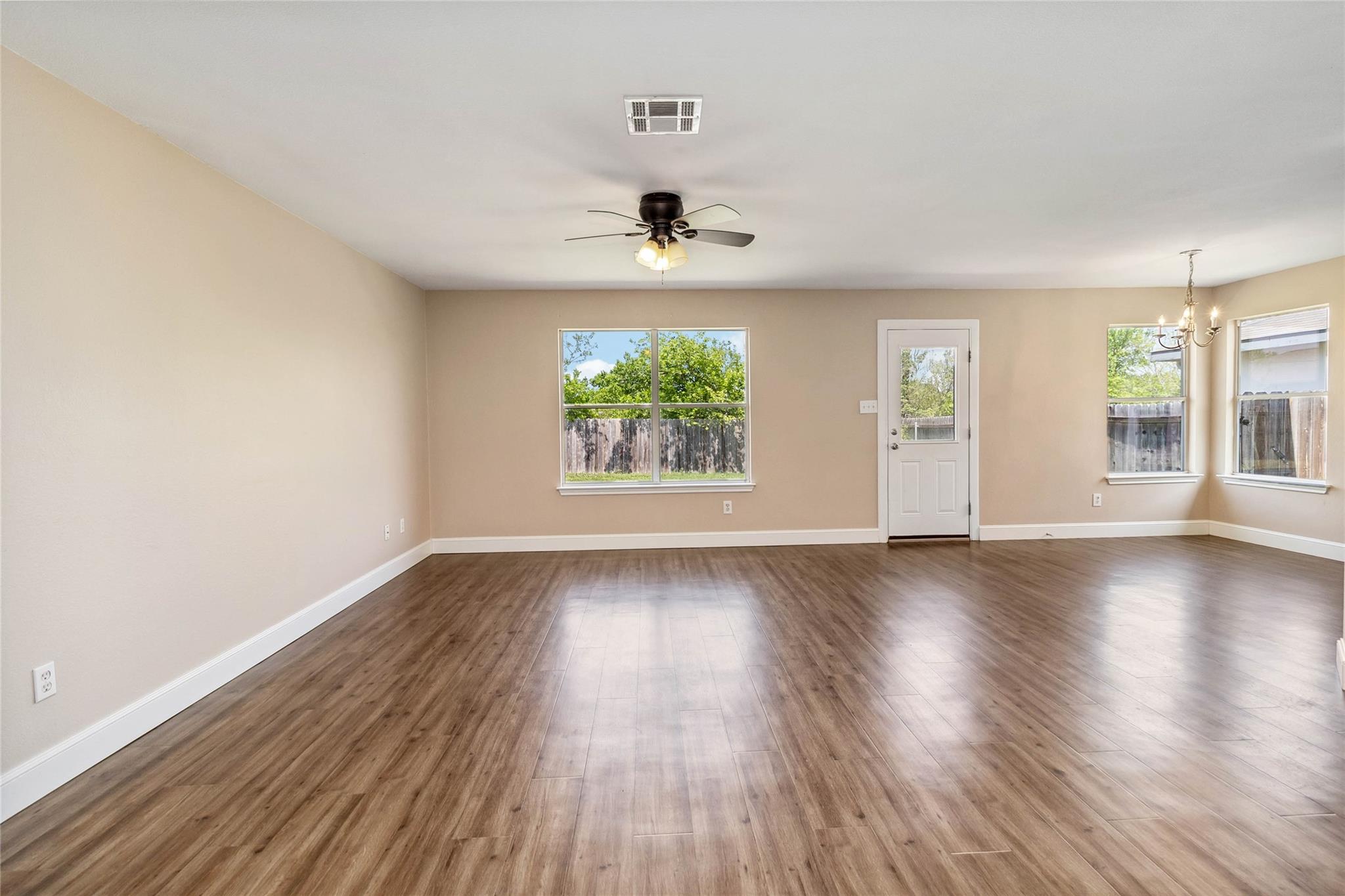 804 Lavaca Loop, Elgin, TX 78621