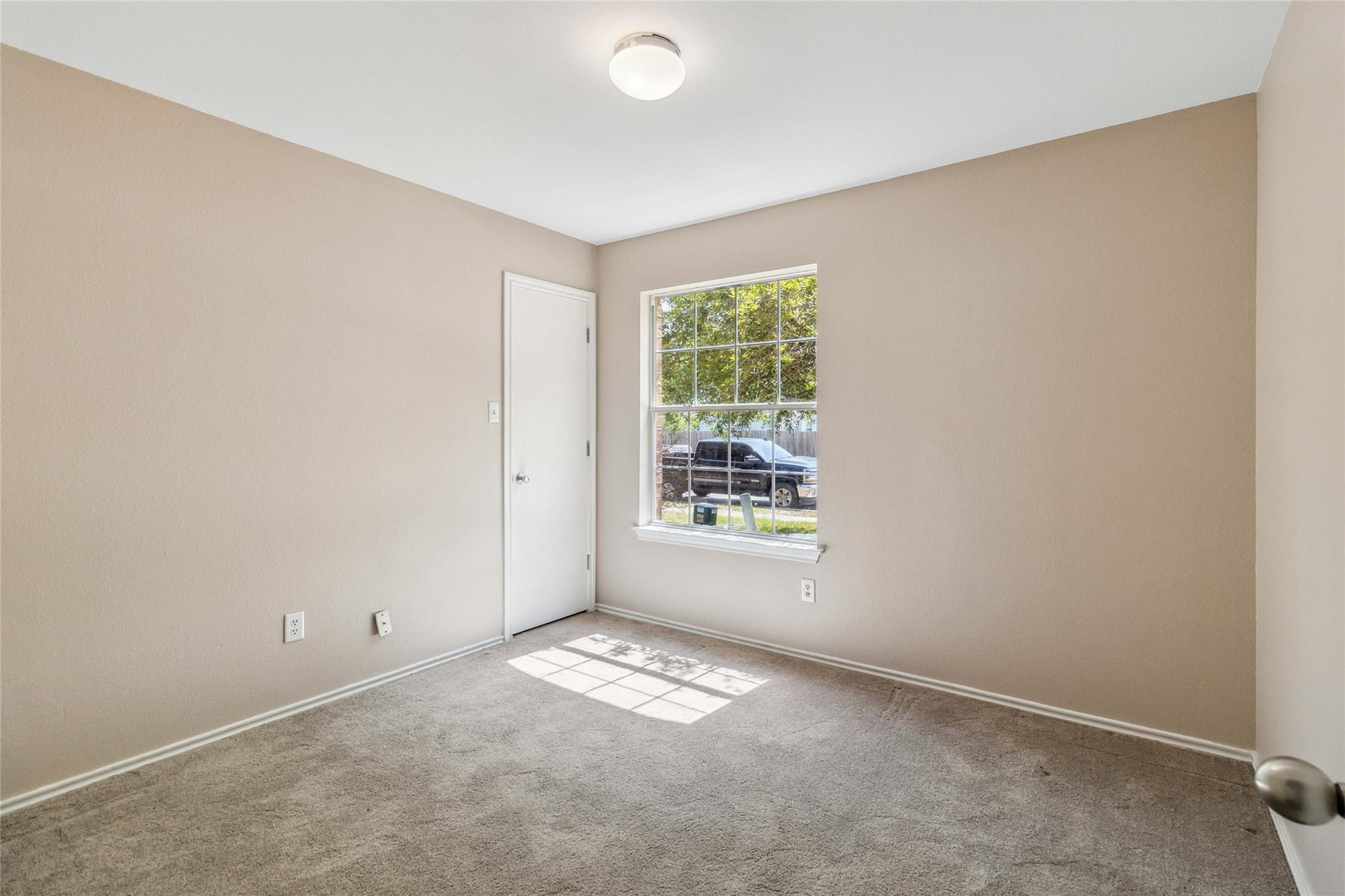 804 Lavaca Loop, Elgin, TX 78621