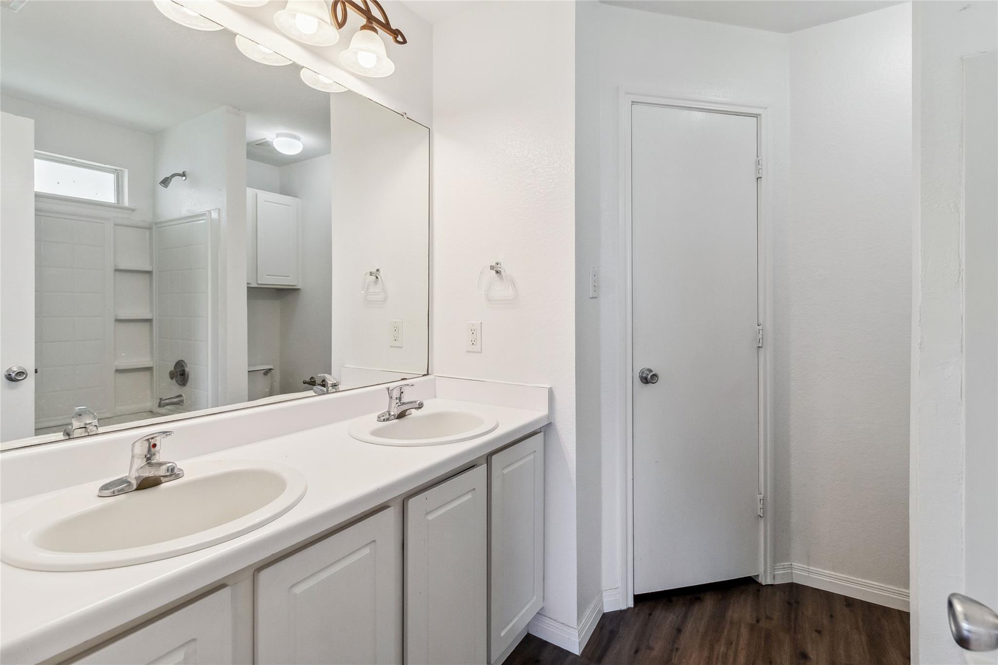 804 Lavaca Loop, Elgin, TX 78621