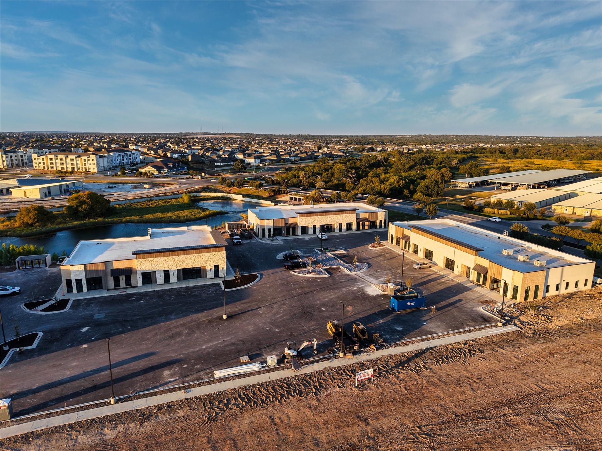 2021 Kauffman Loop # 340, Georgetown, TX 78628