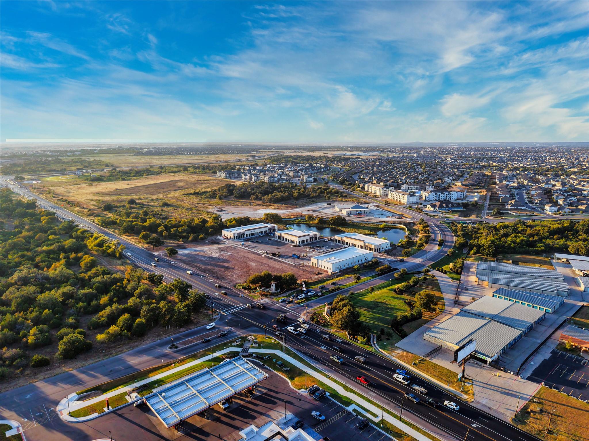 2021 Kauffman Loop # 340, Georgetown, TX 78628