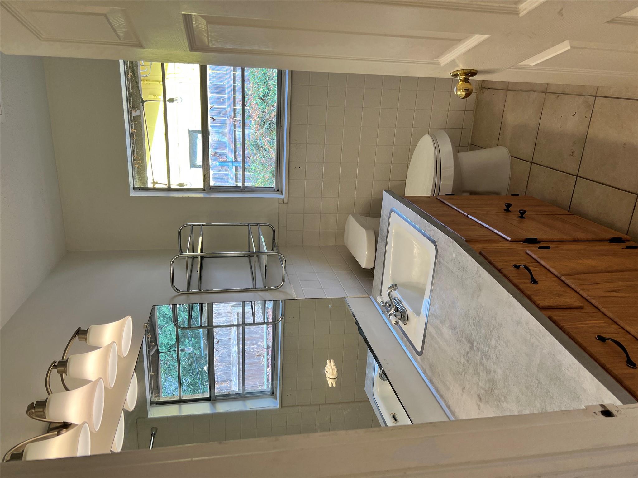 8311 Hathaway Dr # A, Austin, TX 78757