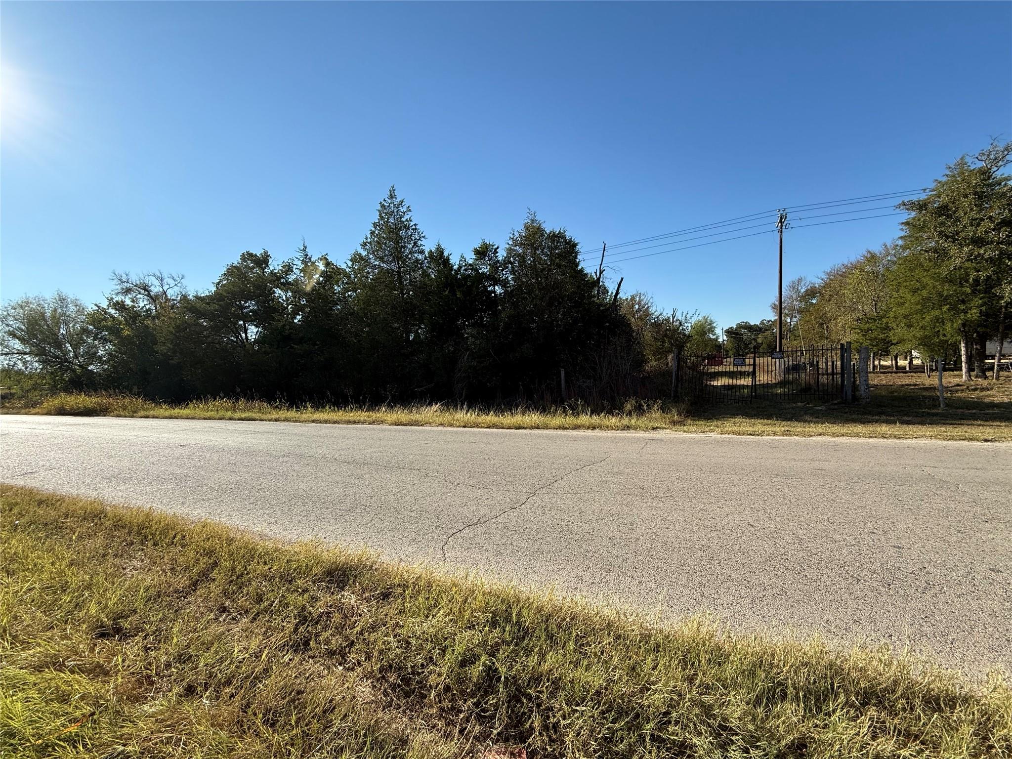 1258 Willow Creek Dr, Elgin, TX 78621