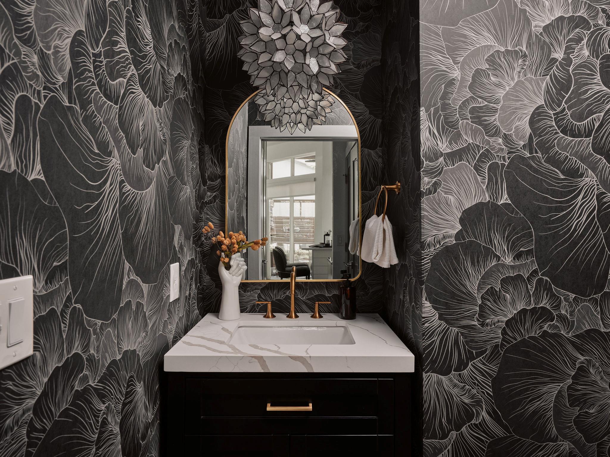 2806 Lyons Rd # 1, Austin, TX 78702