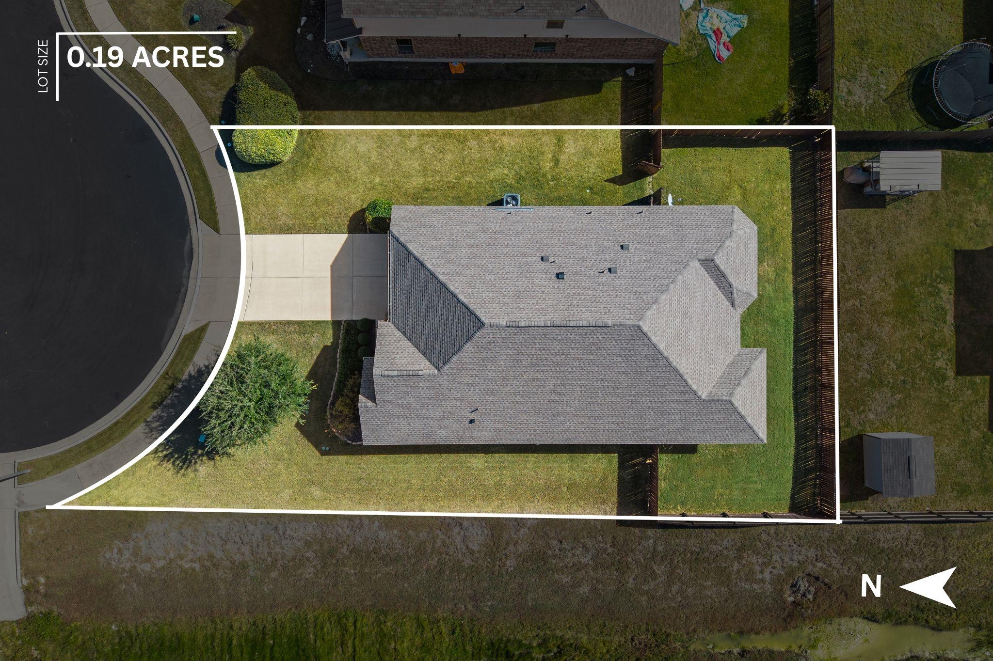 717 N Emory Cv, Hutto, TX 78634