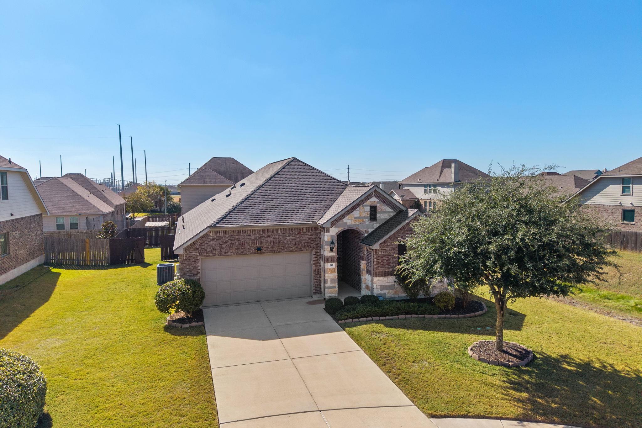 717 N Emory Cv, Hutto, TX 78634