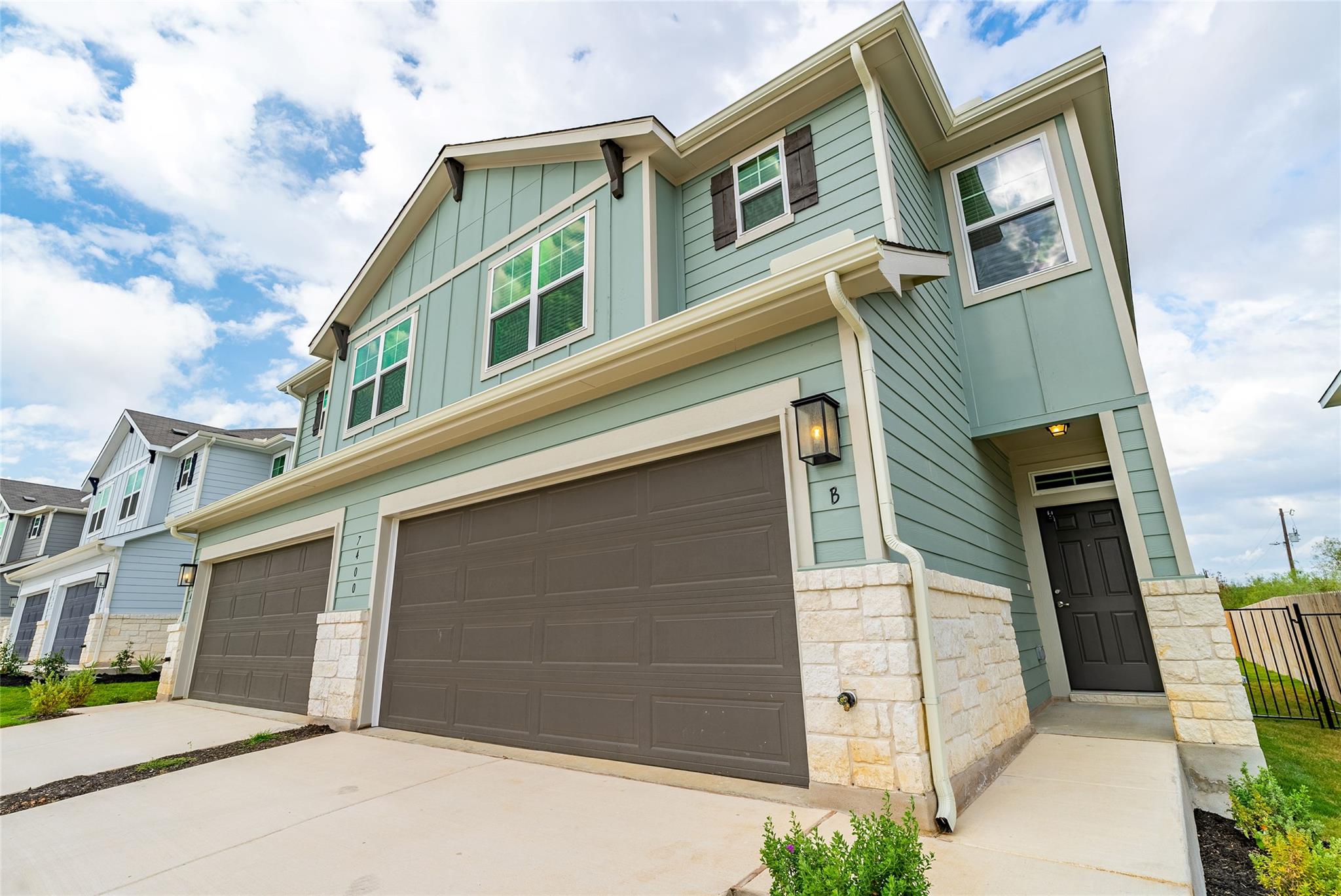 7400 Sparkling Light Dr # A, Del Valle, TX 78617