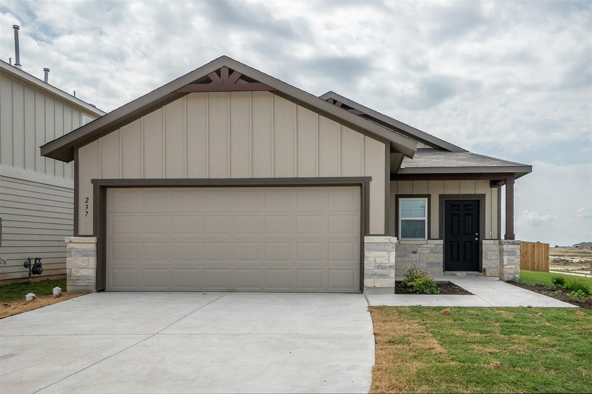 237 Yellowbark St, Buda, TX 78610
