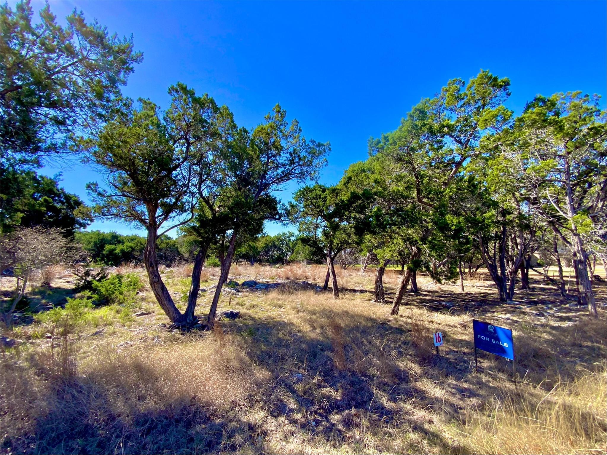 308 San Juan St S, Kerrville, TX 78028