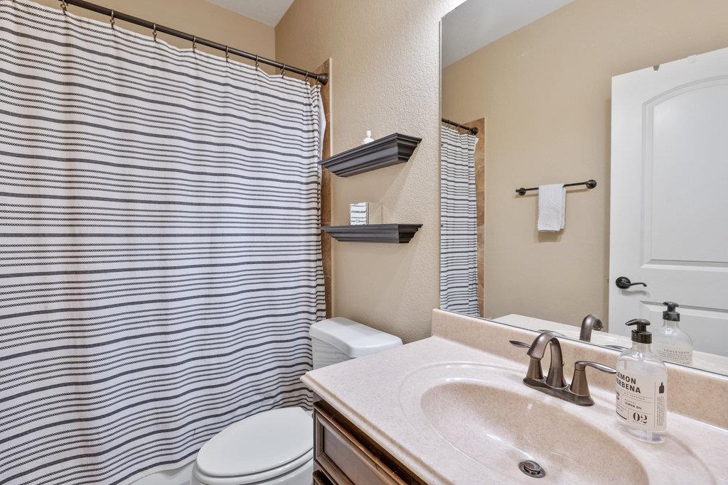 17213 Rush Pea Cir, Austin, TX 78738