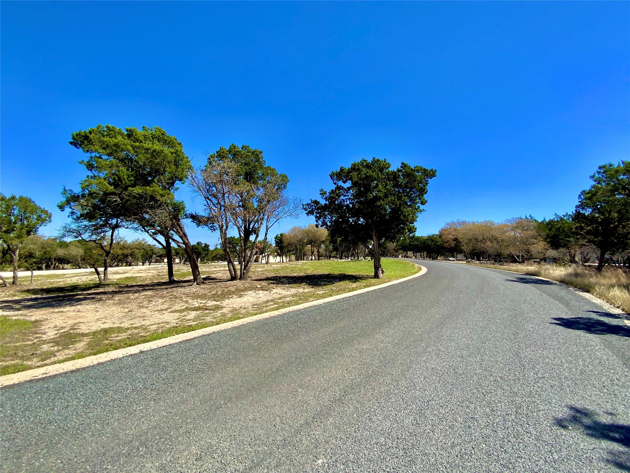 476 San Juan St S, Kerrville, TX 78028