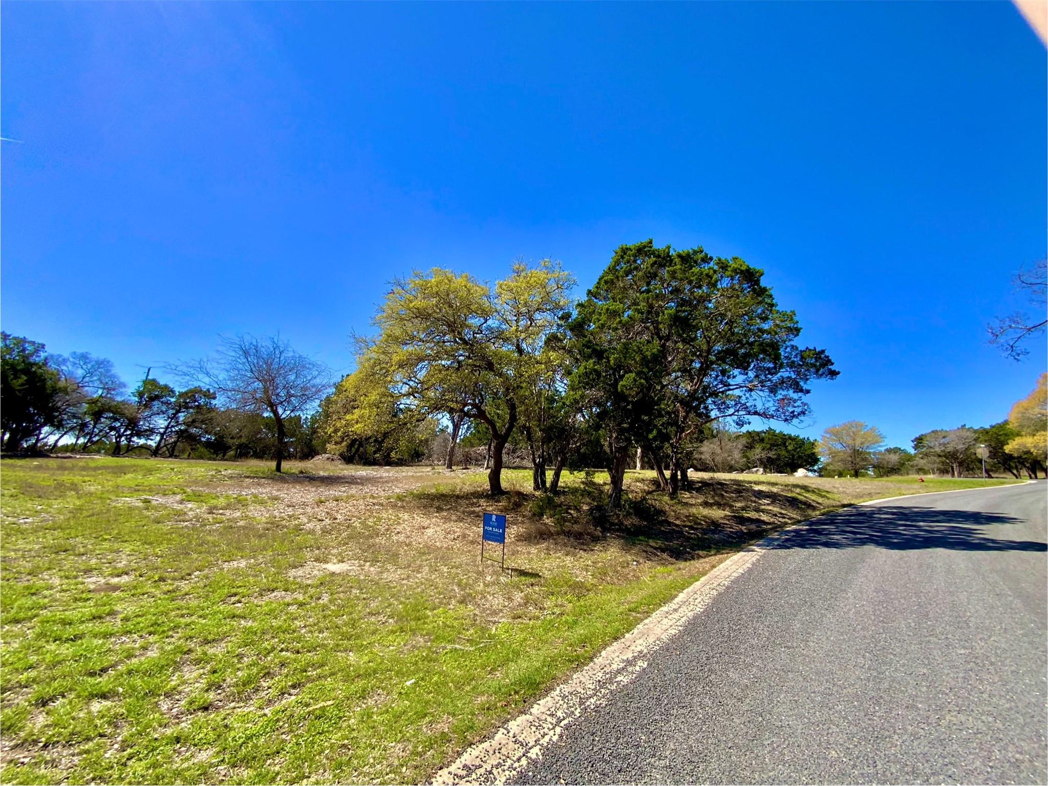 476 San Juan St S, Kerrville, TX 78028