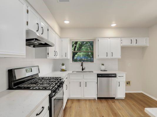 13024 Garfield Ln, Austin, TX 78727