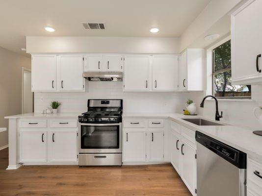 13024 Garfield Ln, Austin, TX 78727