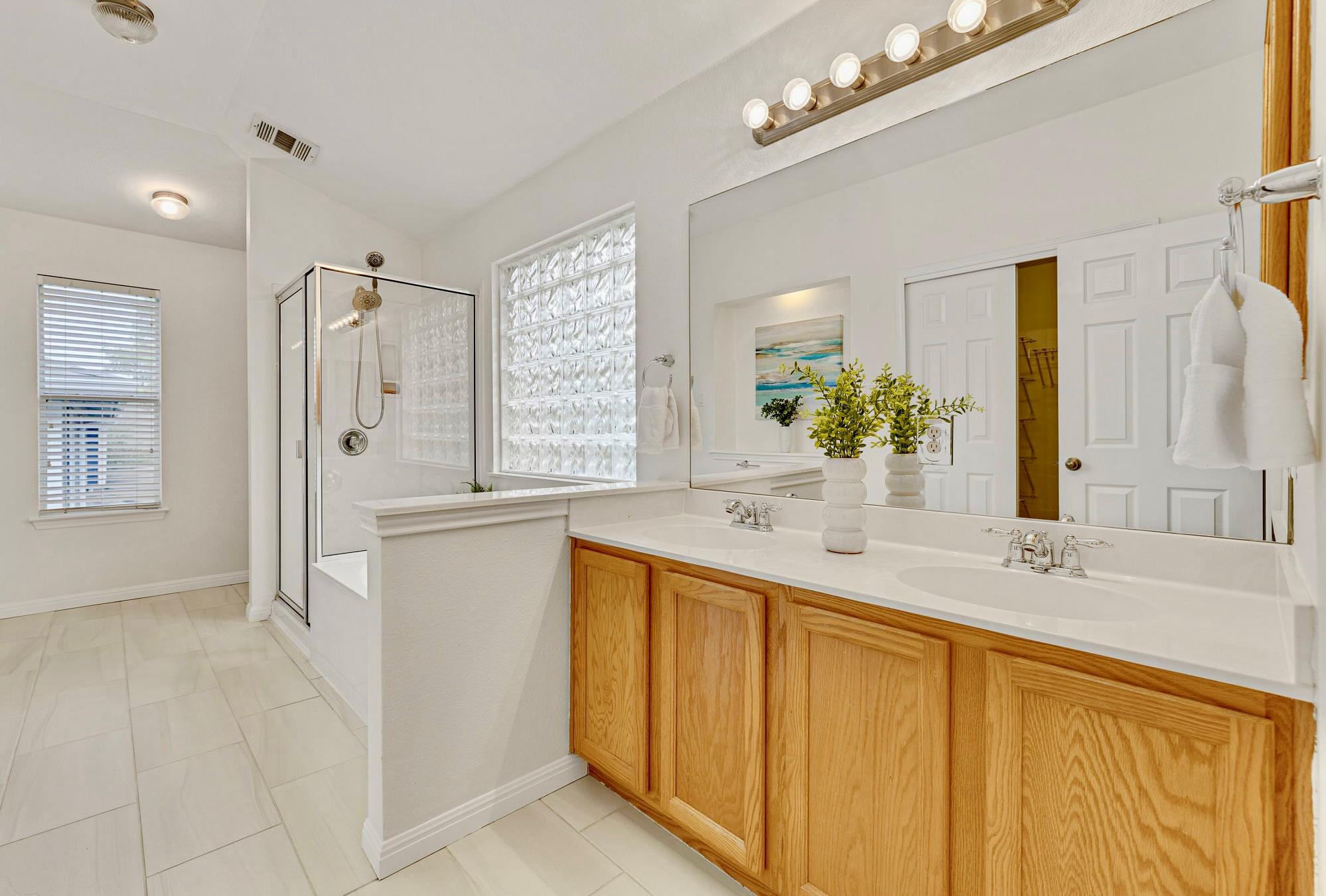 2510 Keepsake Dr, Austin, TX 78745