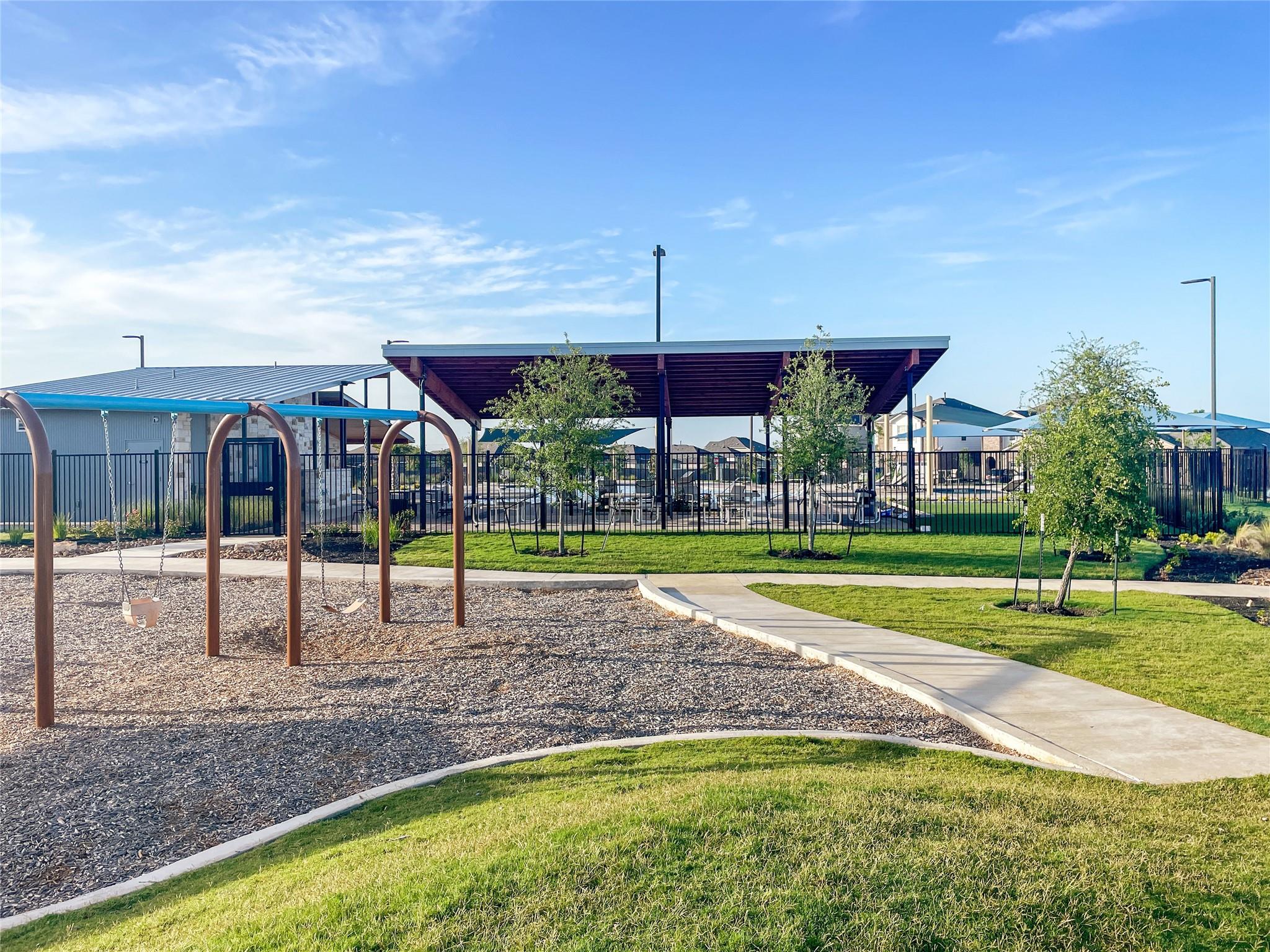 126 Allegro Dr, Hutto, TX 78634