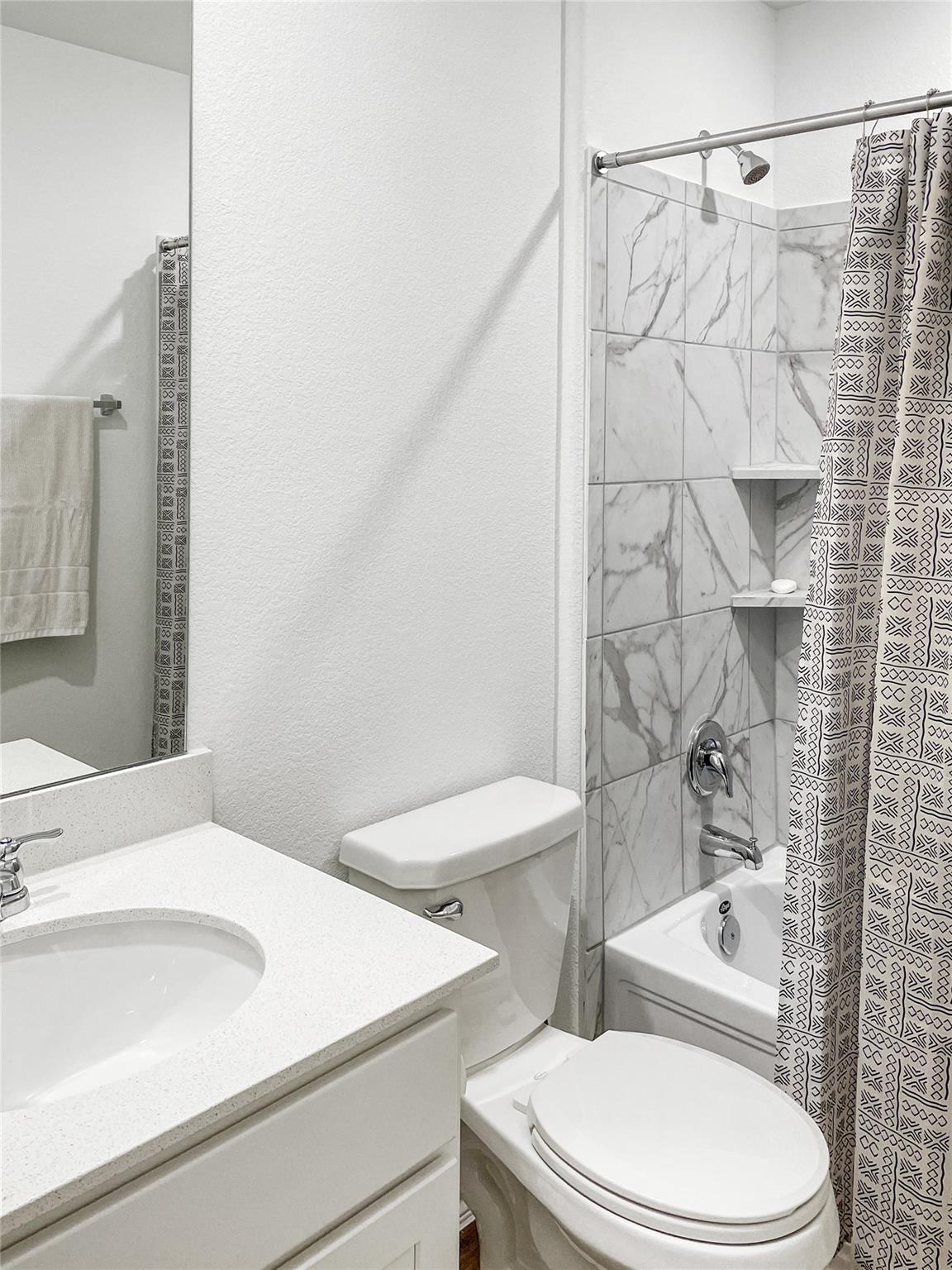 126 Allegro Dr, Hutto, TX 78634