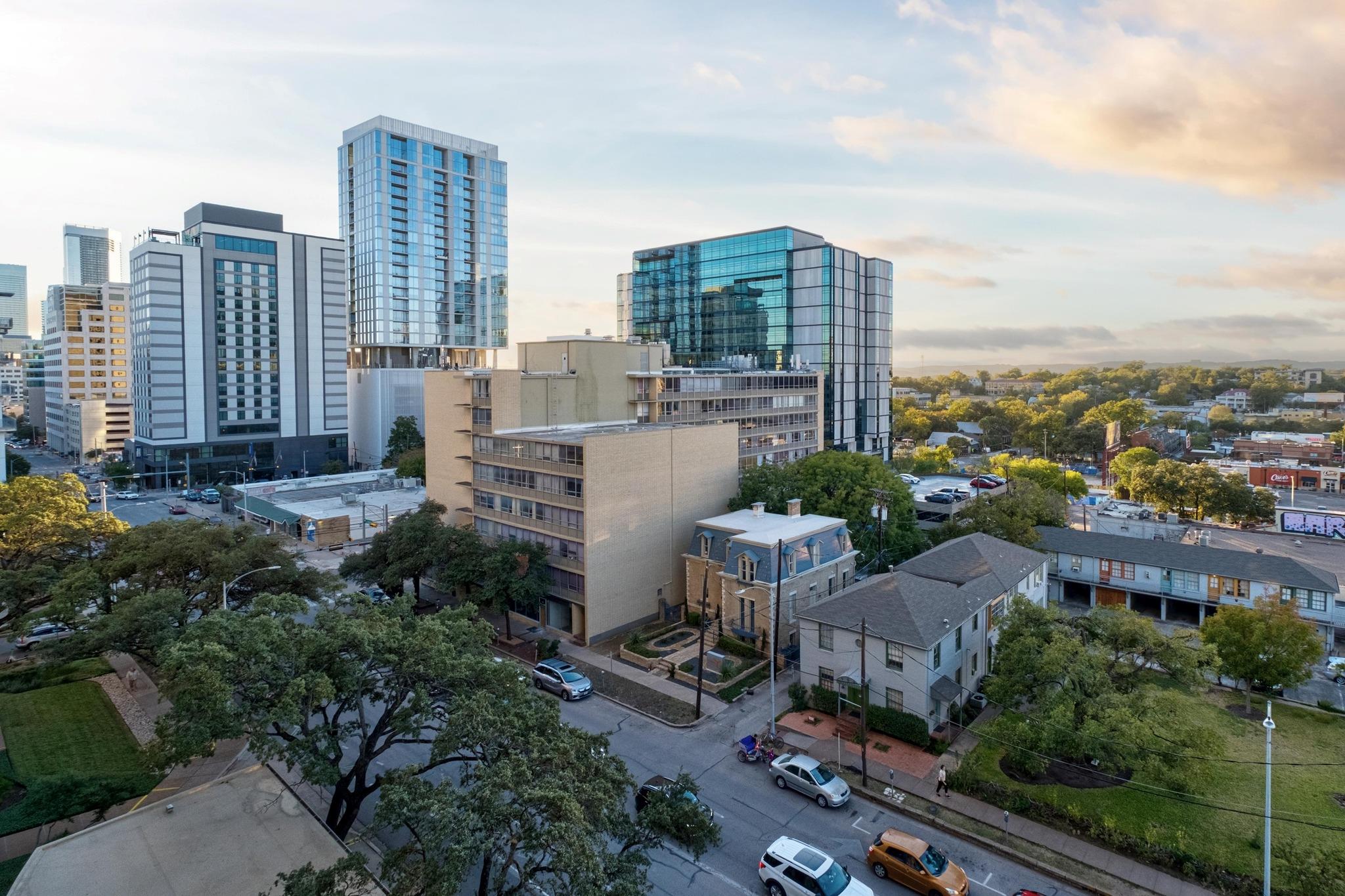 1801 Lavaca St # 7B, Austin, TX 78701