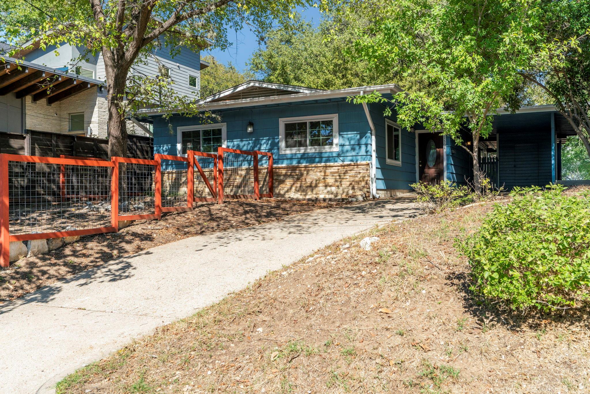 1504 W 39th 1/2 St, Austin, TX 78756